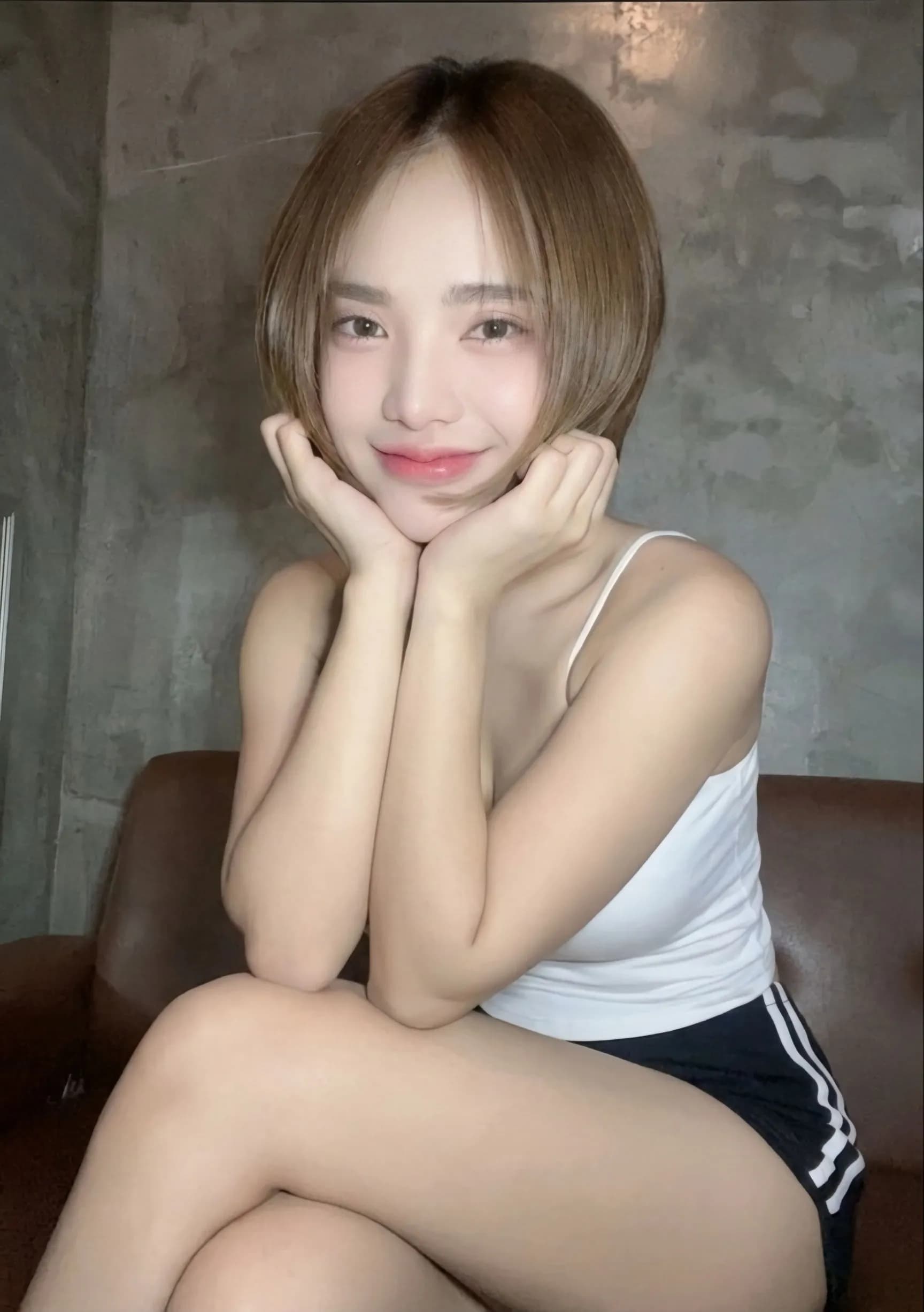 แซน ไซด์ไลน์ กรุงเทพมหานคร เขตบางกอกน้อย