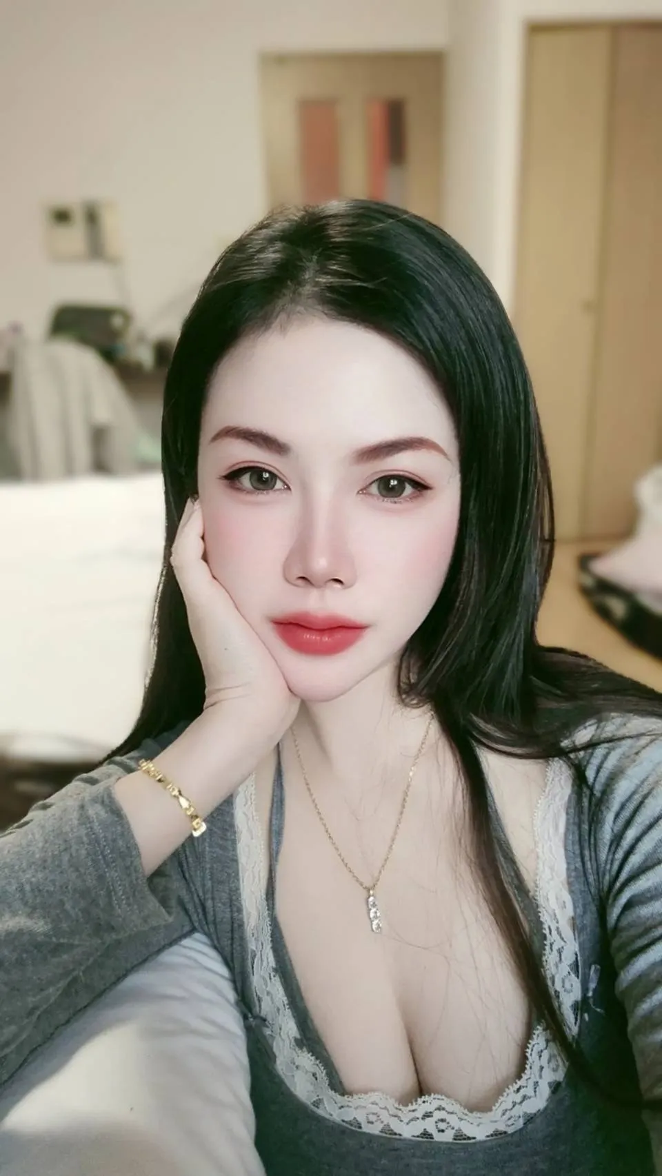 ยูมิน รับงานไซด์ไลน์ เชียงใหม่ เมืองเชียงใหม่ โรงแรมบีทู สันติธรรม (วัดเจ็ดยอด) https://share.google/oUucBtsZKblz4LUip รูปที่ 2 | NongNong