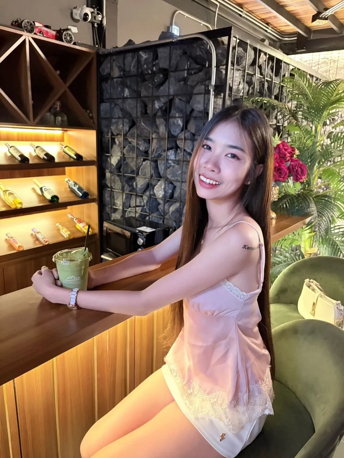 ยูโร พื้นที่รับงาน กรุงเทพมหานคร เขตบางนา - 20 ปี | NongNong ยูโร รับงานไซด์ไลน์ กรุงเทพมหานคร เขตบางนา บางนา/อุดมสุข/ศรีนครินทร์ รูปที่ 3 | NongNong