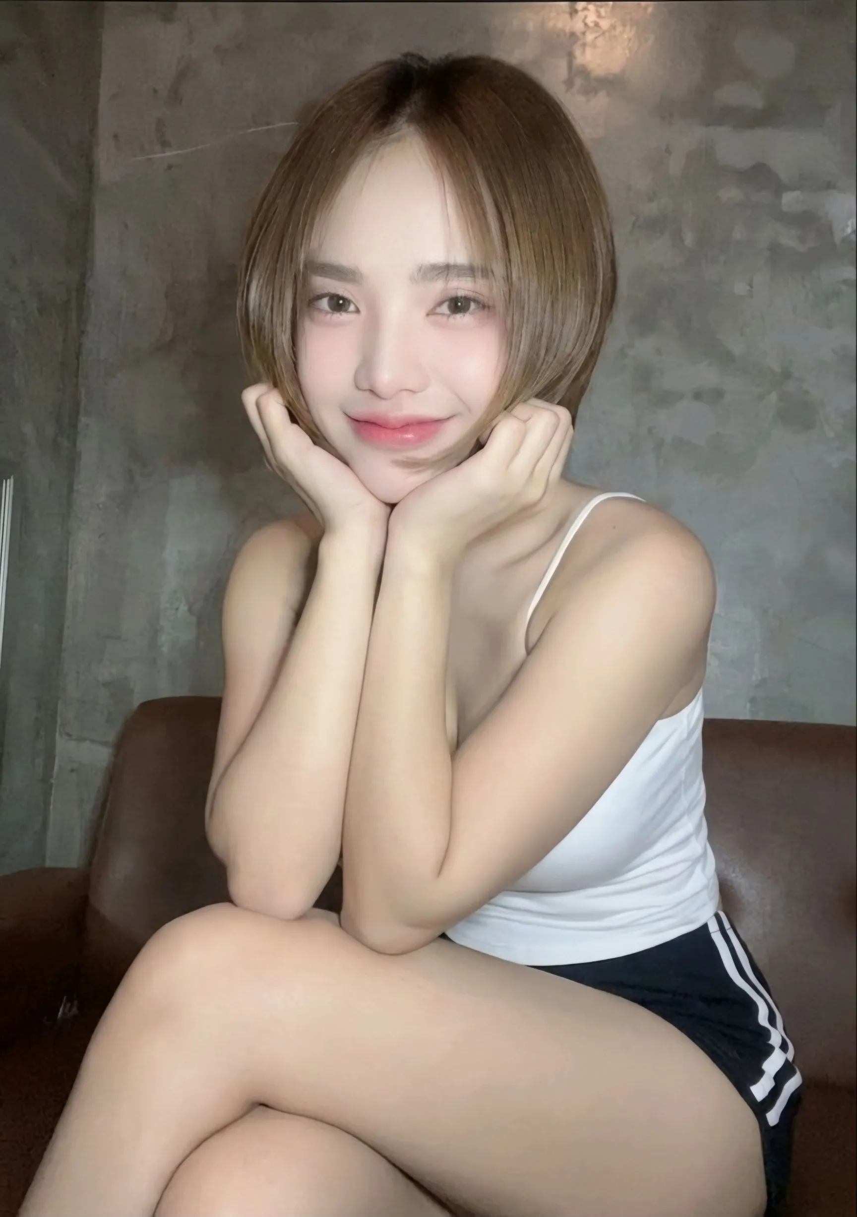 แซน ไซด์ไลน์ Bangkok Khet Bangkok Noi