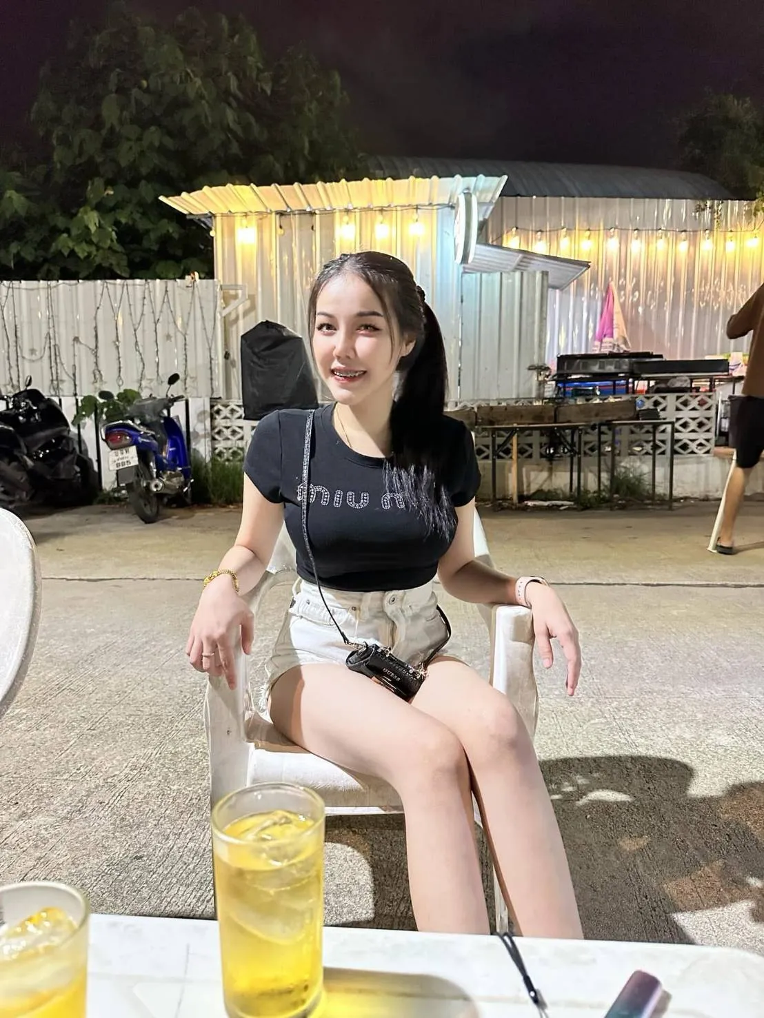 จูนนี่ Location Samut Prakan Bang Phli - 26 years | NongNong จูนนี่ รับงานไซด์ไลน์ Samut Prakan Bang Phli บางพลี บิ๊กซีบางพลี แบริ่ง เทพารักษ์ ลาซาล ปากน้ำ หนามแดง รามคำแหง บางปลา คลองขุด ศรีนครินทร์ กิ่งแก้ว บางเสาธง หนามแดง สมุทรปราการ สุขุมวิท ลาดกระบัง พระประแดง บางบ่อ หัวเฉียว อุดมสุข อ่อนนุช สุวรรณภูมิ แพรกษา ซอยมังกร บางปู บางนา สำโรง ร่มเกล้า ประเวศ พัฒนาการ ศรีนครินทร์ ลาดกระบัง พระโขนง ประเวศ รามคำแหง รูปที่ 2 | NongNong