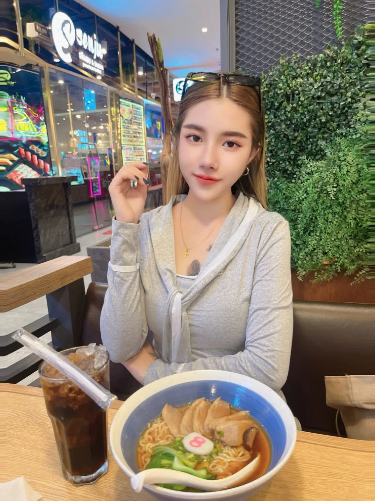 เมษา รับงานไซด์ไลน์ นนทบุรี เมืองนนทบุรี รัตนาธิเบศร์ รูปที่ 2 | NongNong