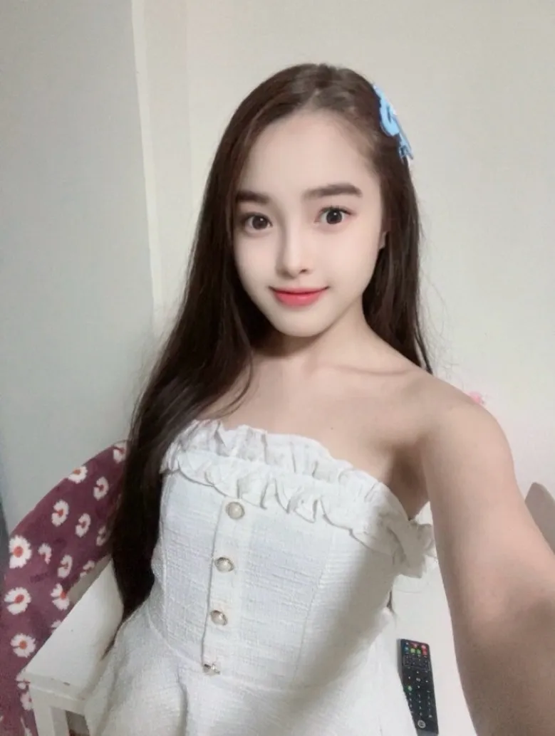 แครอท พื้นที่รับงาน กรุงเทพมหานคร เขตธนบุรี - 23 ปี | NongNong แครอท รับงานไซด์ไลน์ กรุงเทพมหานคร เขตธนบุรี ตากสิน รูปที่ 2 | NongNong