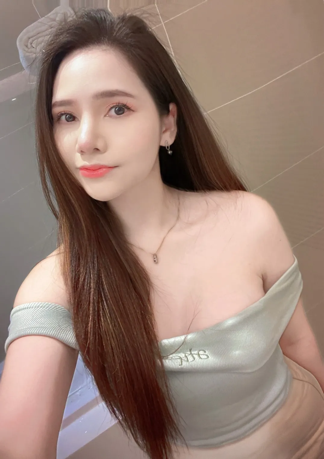 มะปราง พื้นที่รับงาน กรุงเทพมหานคร เขตบางนา - 25 ปี | NongNong มะปราง รับงานไซด์ไลน์ กรุงเทพมหานคร เขตบางนา บางนา/อุดมสุข/ศรีนครินทร์ รูปที่ 4 | NongNong