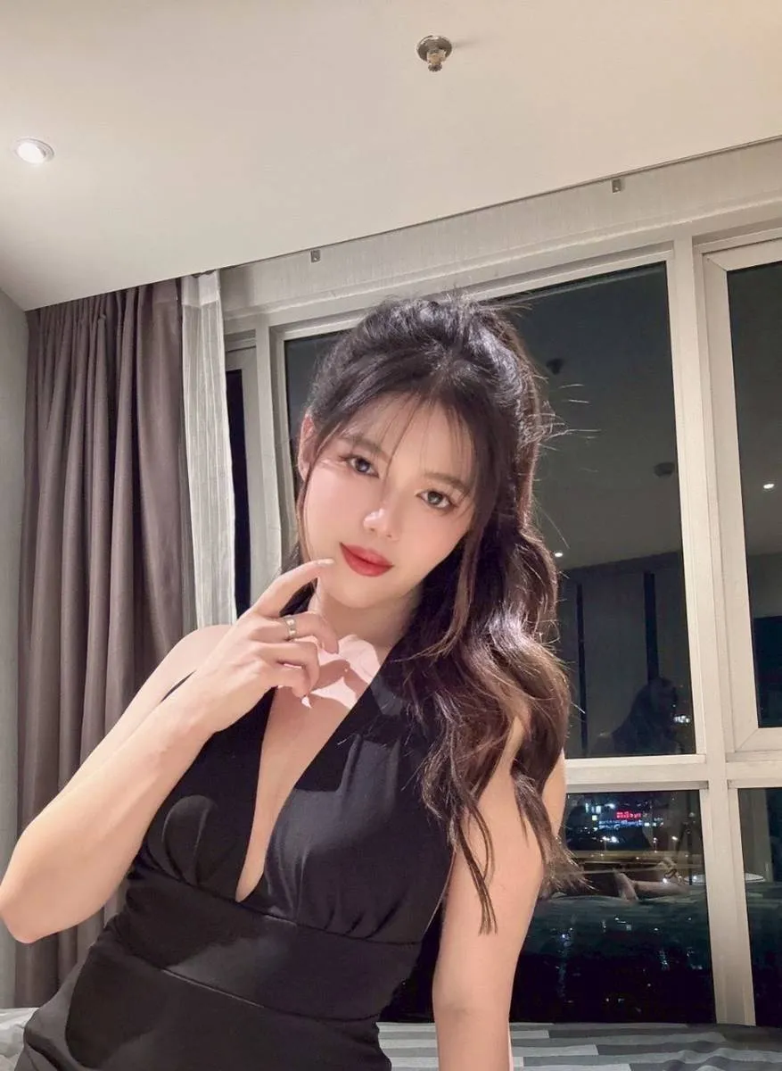 เอวา พื้นที่รับงาน กรุงเทพมหานคร เขตสาทร - 23 ปี | NongNong เอวา รับงานไซด์ไลน์ กรุงเทพมหานคร เขตสาทร สาทร สีลม พระราม4 รูปที่ 2 | NongNong