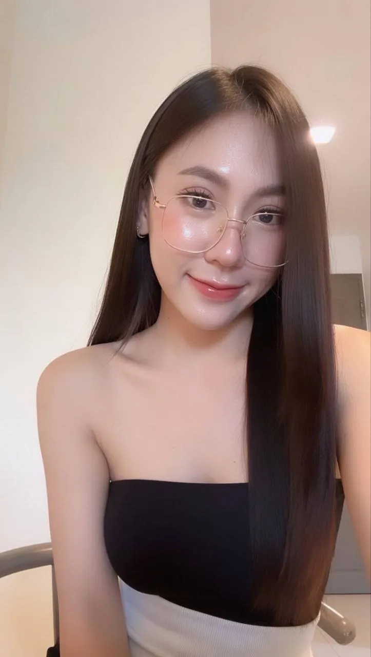 น้อง คลอเดียร์ พื้นที่รับงาน กรุงเทพมหานคร เขตบึงกุ่ม - 23 ปี | NongNong น้อง คลอเดียร์ รับงานไซด์ไลน์ กรุงเทพมหานคร เขตบึงกุ่ม เอเชียรีสอร์ท รูปที่ 2 | NongNong