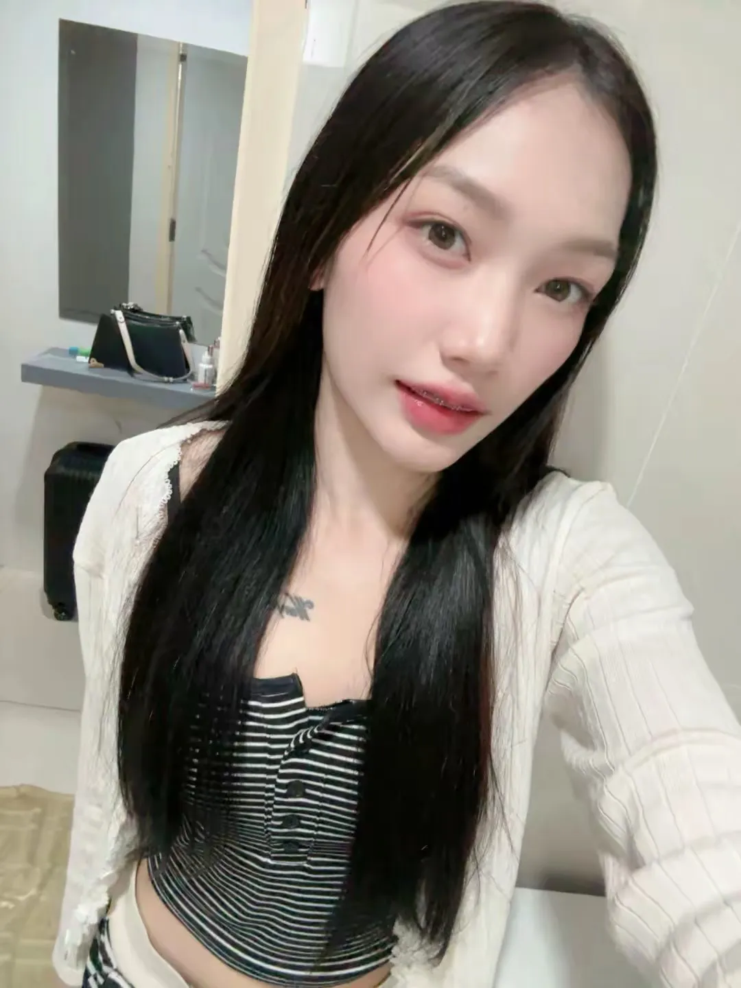 แตงโม พื้นที่รับงาน กรุงเทพมหานคร เขตธนบุรี - 20 ปี | NongNong แตงโม รับงานไซด์ไลน์ กรุงเทพมหานคร เขตธนบุรี ตากสิน รูปที่ 1 | NongNong
